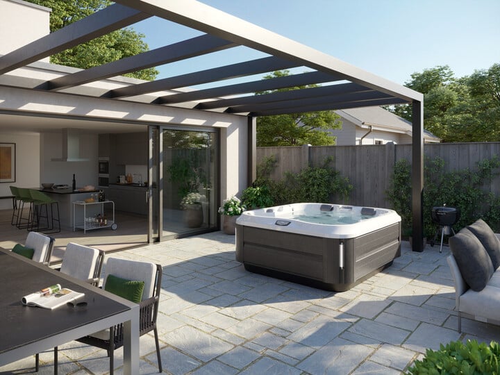 Outdoor Jacuzzi®️ Hot Tub - Spring Cleaning